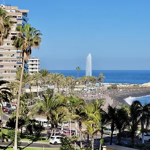 https://ocean-surf-by-tor.tenerifehoteles.net