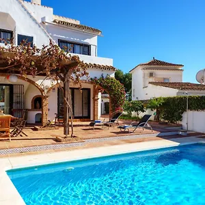 https://villa-sitio-de-calahonda.es-andalucia.com